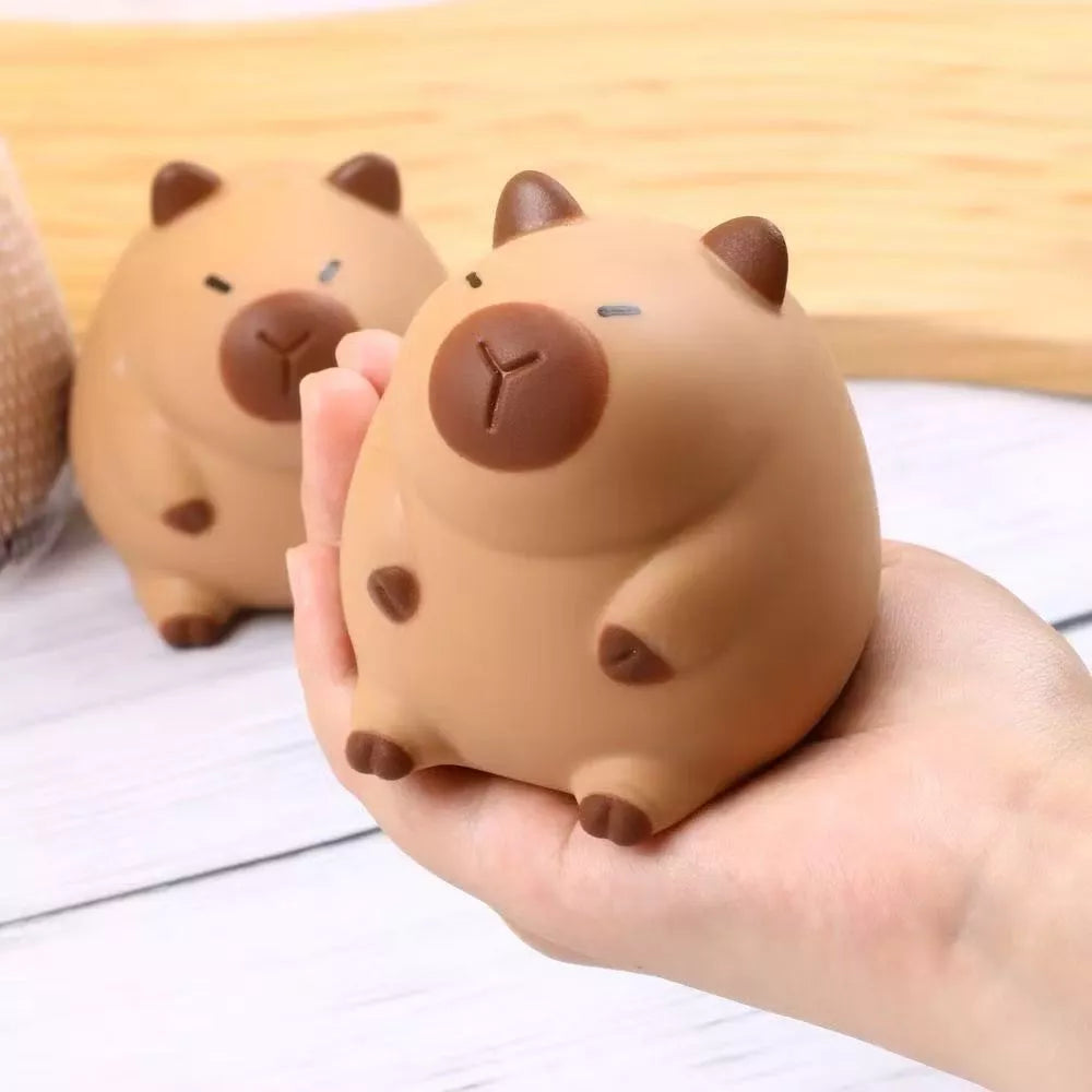 Brinquedo Squeeze de Capivara Anti-Stress