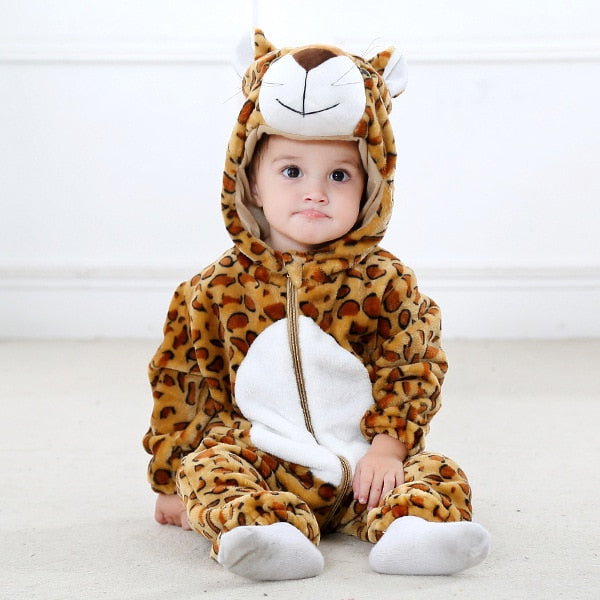 https://cdn.shopify.com/s/files/1/0587/4198/1376/products/macacao-baby-bichinhos-criativae-tecido-premium-resistente-e-antialergico-ic-3-criativae-leopardo-0-a-6-meses-682964.jpg?v=1721915532